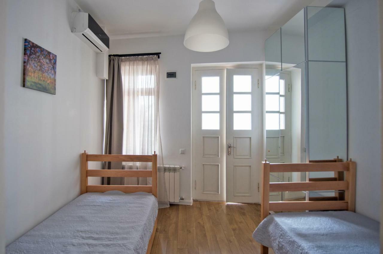 Meidan Suites Tbilissi Extérieur photo